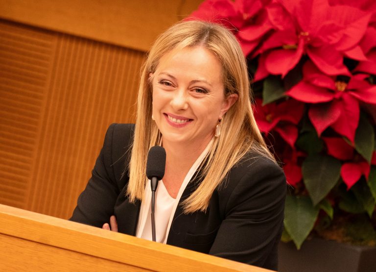 Il presidente del Consiglio Giorgia Meloni nel corso della conferenza stampa di fine anno